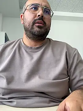 Snapshot of Burak6850 chatting on June 1, 2026, 10:59 am Burak6850 online show from June 1, 2026, 10:59 am