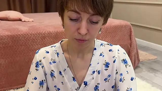 daniellia  online show from December 5, 2025, 9:19 am