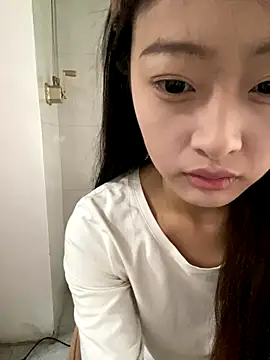 MengMeng0515 online show from November 15, 2025, 8:51 am