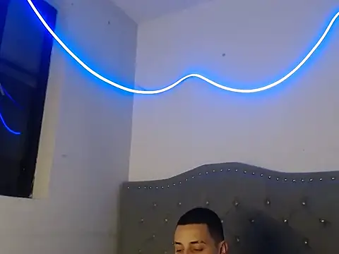 Snapshot of xalejo_max chatting on September 18, 2025, 9:29 pm xalejo max online show from September 18, 2025, 9:29 pm
