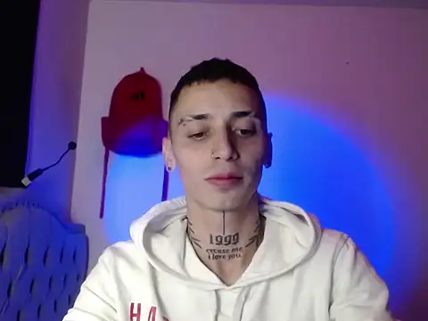 xalejo max online show from October 12, 2025, 10:33 pm