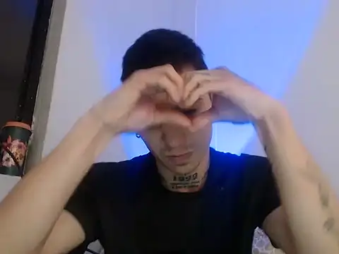 xalejo max online show from November 2, 2025, 2:22 pm