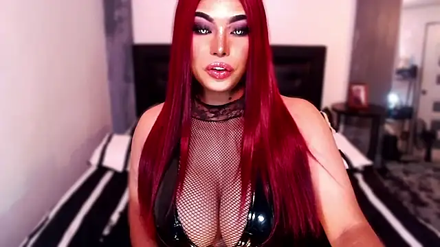 xTrixieMae online show from February 1, 2026, 8:01 am