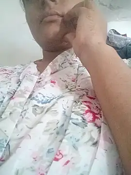 Hot siiii online show from October 24, 2025, 2:21 am