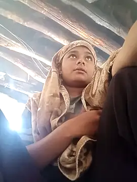 Hot siiii online show from November 19, 2025, 4:34 am