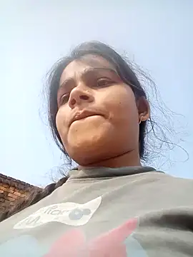 Hot siiii online show from October 20, 2025, 3:19 am