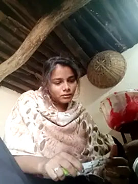 Hot siiii online show from November 26, 2025, 3:06 am