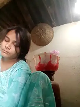 Hot siiii online show from November 22, 2025, 3:38 am