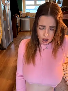 PiperPassionX online show from November 8, 2025, 4:21 pm