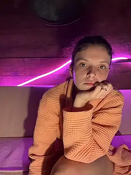 FoxStudioSex online show from October 31, 2025, 4:36 pm