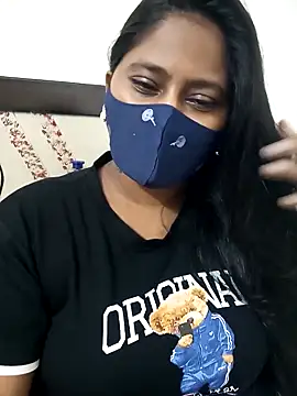 Shy Peehu online show from October 2, 2025, 8:23 pm