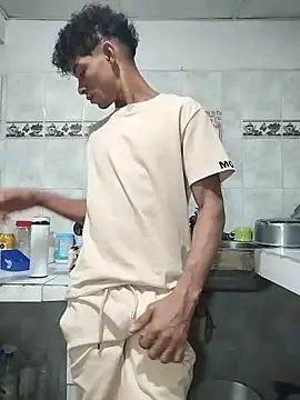 Brayanellatino online show from April 5, 2026, 9:27 am