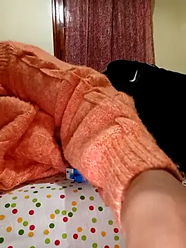 Snapshot of Mroma89six chatting on December 4, 2025, 11:48 pm Mroma89six online show from December 4, 2025, 11:48 pm