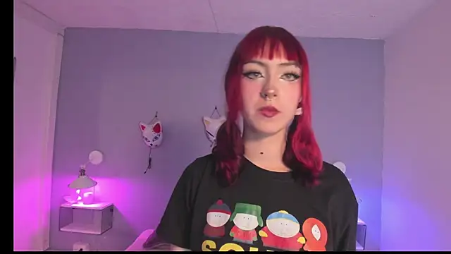 Zoe Lynch  online show from October 17, 2025, 11:45 am