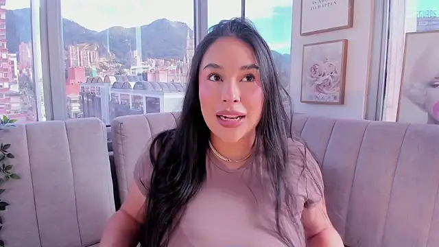 Zoey thompson online show from September 19, 2025, 7:40 pm