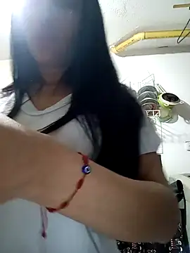 lucyy liiuu online show from November 23, 2025, 11:59 pm