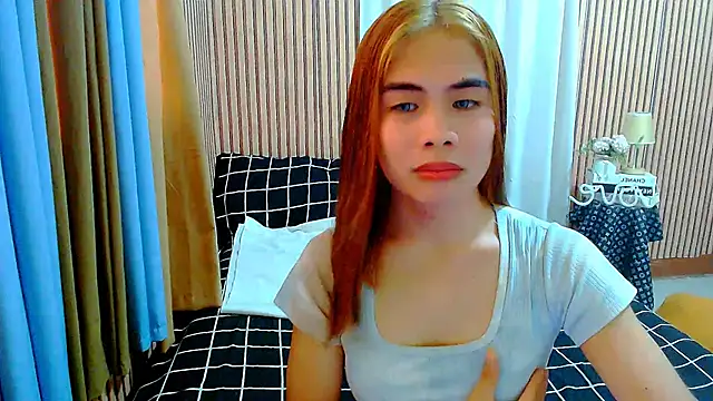 mikhaylahanderson online show from September 11, 2025, 3:17 am