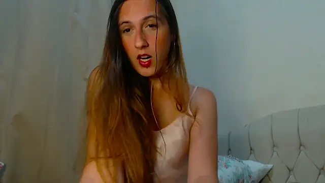 FemmeAngel online show from September 25, 2025, 9:21 pm