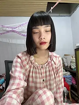 Snapshot of andymi1 chatting on May 16, 2026, 1:59 am andymi1 online show from May 16, 2026, 1:59 am