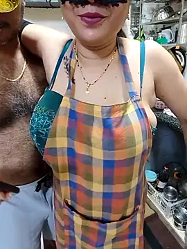 Queen Nightt online show from February 24, 2026, 3:29 am