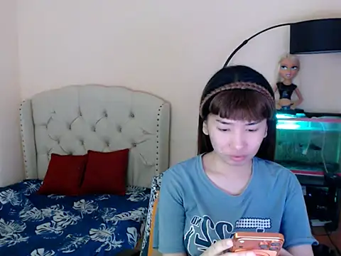 ShantalFoxxy  online show from March 31, 2026, 2:24 am