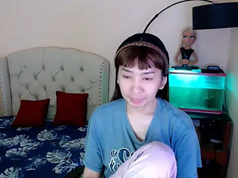 Snapshot of ShantalFoxxy_ chatting on February 21, 2026, 1:07 am ShantalFoxxy online show from February 21, 2026, 1:07 am