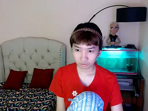 Snapshot of ShantalFoxxy_ chatting on February 1, 2026, 1:26 am ShantalFoxxy online show from February 1, 2026, 1:26 am