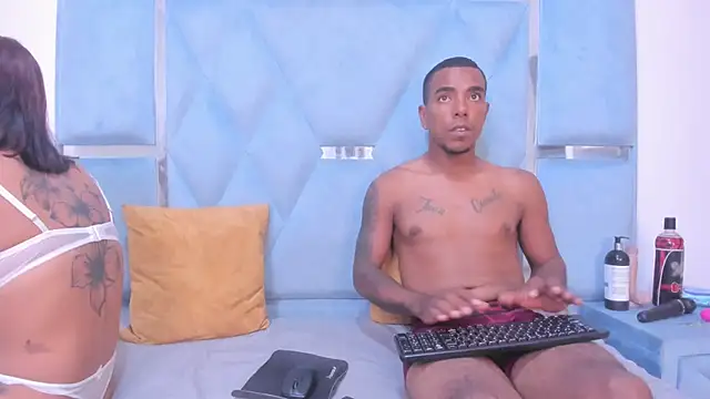 DaylesAndHarry online show from November 28, 2025, 1:00 pm