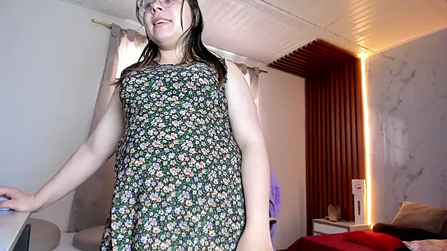 shasha bloom online show from September 28, 2025, 2:46 pm