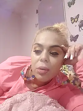 izauri2025 online show from September 28, 2025, 3:41 pm