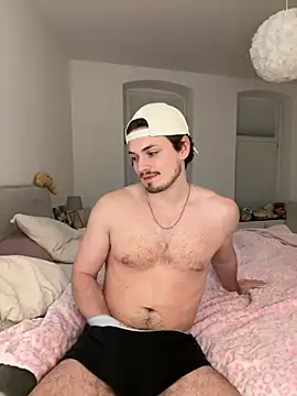 xlucax online show from January 7, 2026, 8:36 pm