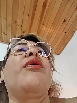 AlexxiaaMat online show from March 7, 2026, 1:16 pm