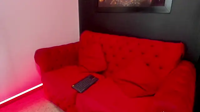 angelita martins online show from December 5, 2025, 8:39 pm