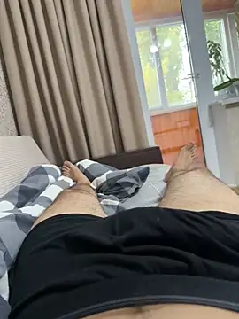 Maxim 16cm online show from October 28, 2025, 7:40 am