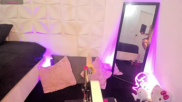 JuliethMoss online show from September 11, 2025, 7:58 pm