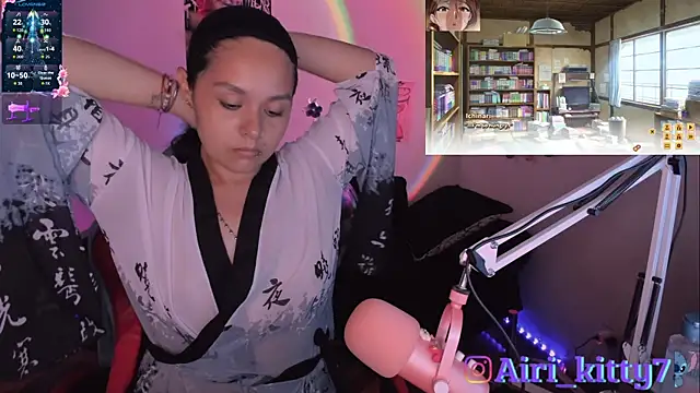 lila kitty81 online show from December 18, 2025, 7:29 pm