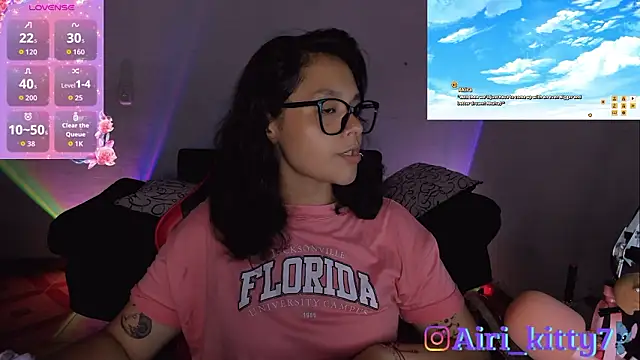 lila kitty81 online show from February 10, 2026, 12:09 am