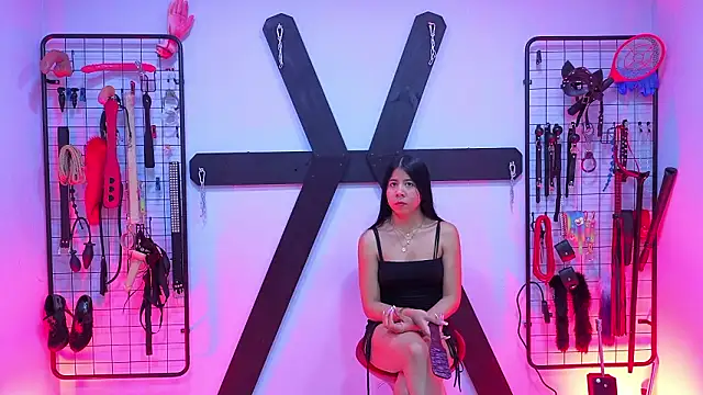 Eliz bdsm online show from February 9, 2026, 9:02 pm