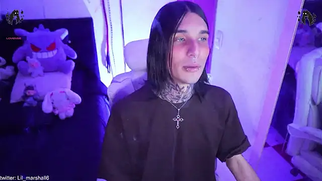 Snapshot of marshall__k chatting on February 20, 2026, 1:24 am marshall k online show from February 20, 2026, 1:24 am