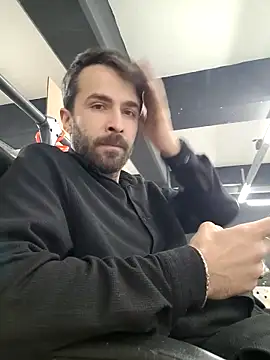 Snapshot of S-kt-et chatting on February 4, 2026, 8:20 am S-kt-et online show from February 4, 2026, 8:20 am