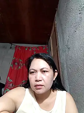 Everleigh mom online show from October 3, 2025, 2:37 am