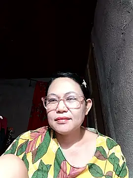 Everleigh mom online show from January 11, 2026, 11:50 am