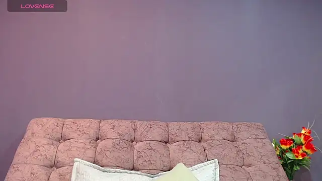 Snapshot of KateWelsin chatting on February 2, 2026, 7:46 pm KateWelsin online show from February 2, 2026, 7:46 pm