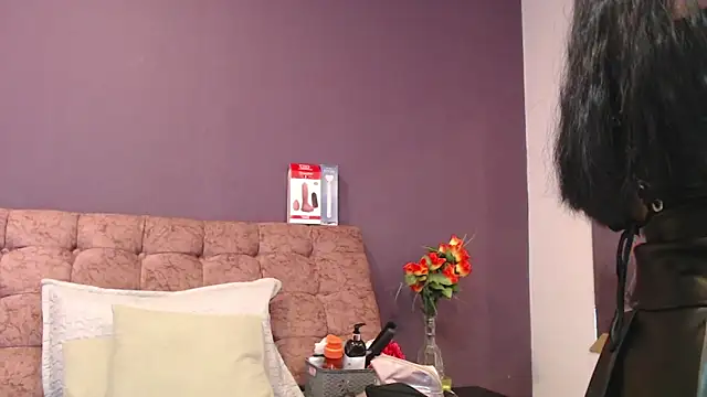 KateWelsin online show from March 13, 2026, 7:52 pm