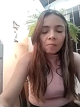 Snapshot of Cami_Konor chatting on September 25, 2025, 6:03 pm Cami Konor online show from September 25, 2025, 6:03 pm