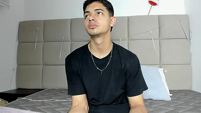 andrew colleman online show from December 14, 2025, 3:35 am