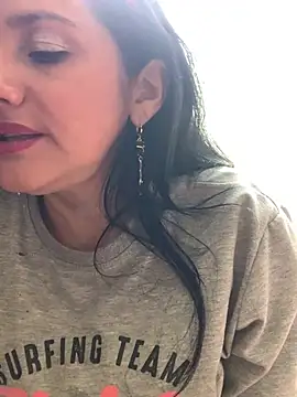 kataleya 29 online show from March 22, 2026, 1:34 pm