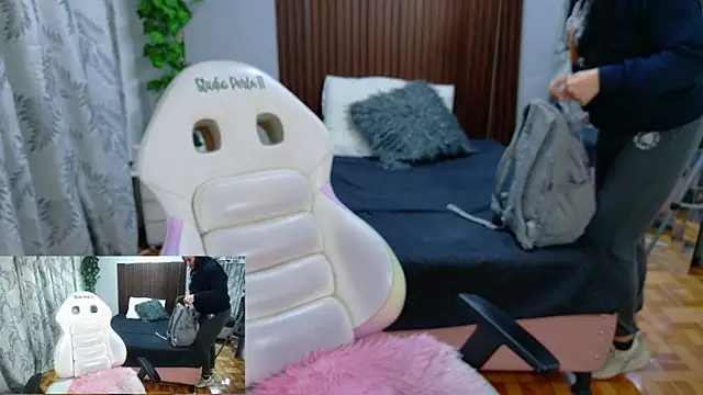 Snapshot of kataleya_29 chatting on February 14, 2026, 10:10 pm kataleya 29 online show from February 14, 2026, 10:10 pm