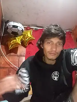 Snapshot of alexandercruz chatting on December 15, 2025, 6:52 am alexandercruz online show from December 15, 2025, 6:52 am