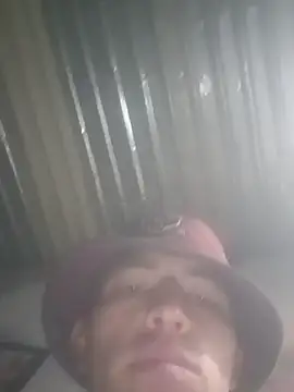 Snapshot of Narckse chatting on December 4, 2025, 12:15 pm Narckse online show from December 4, 2025, 12:15 pm